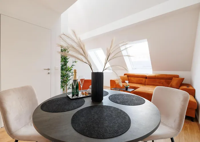 Symphony 42 - Modern Loft With Terrace And Grill In Location Апартаменти